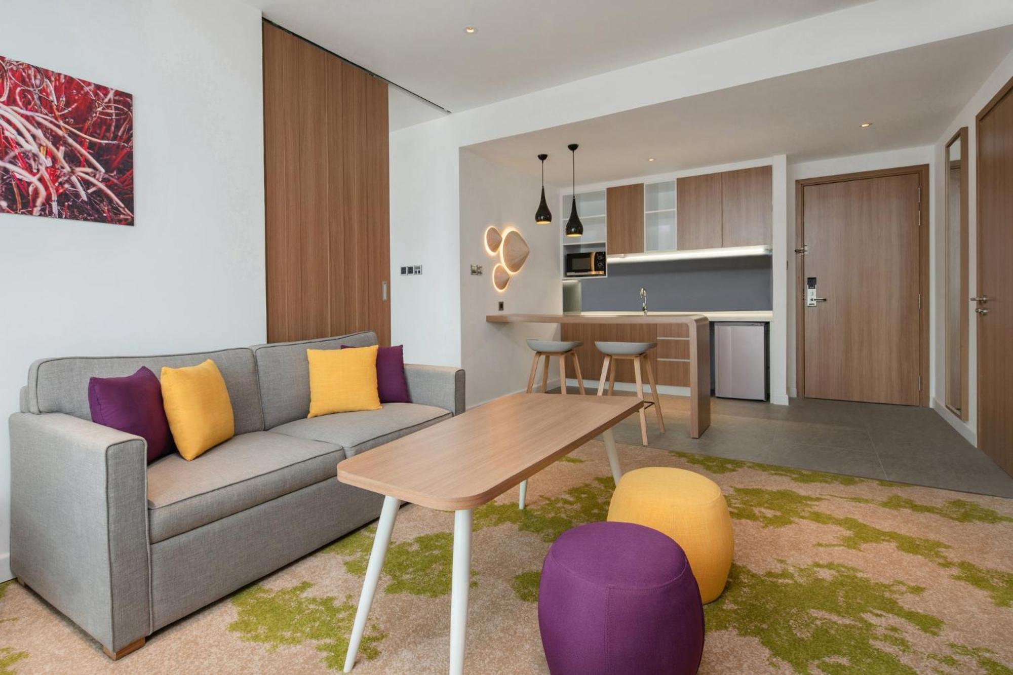Holiday Inn & Suites Saigon Airport By Ihg Ho Şi Min Exterior foto